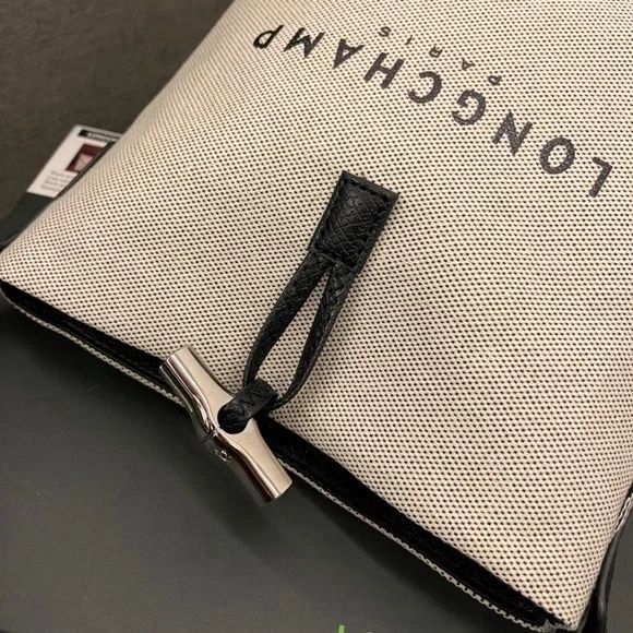 NWT Longchamp Essential Toile Bucket Bag - Picture 4 of 8